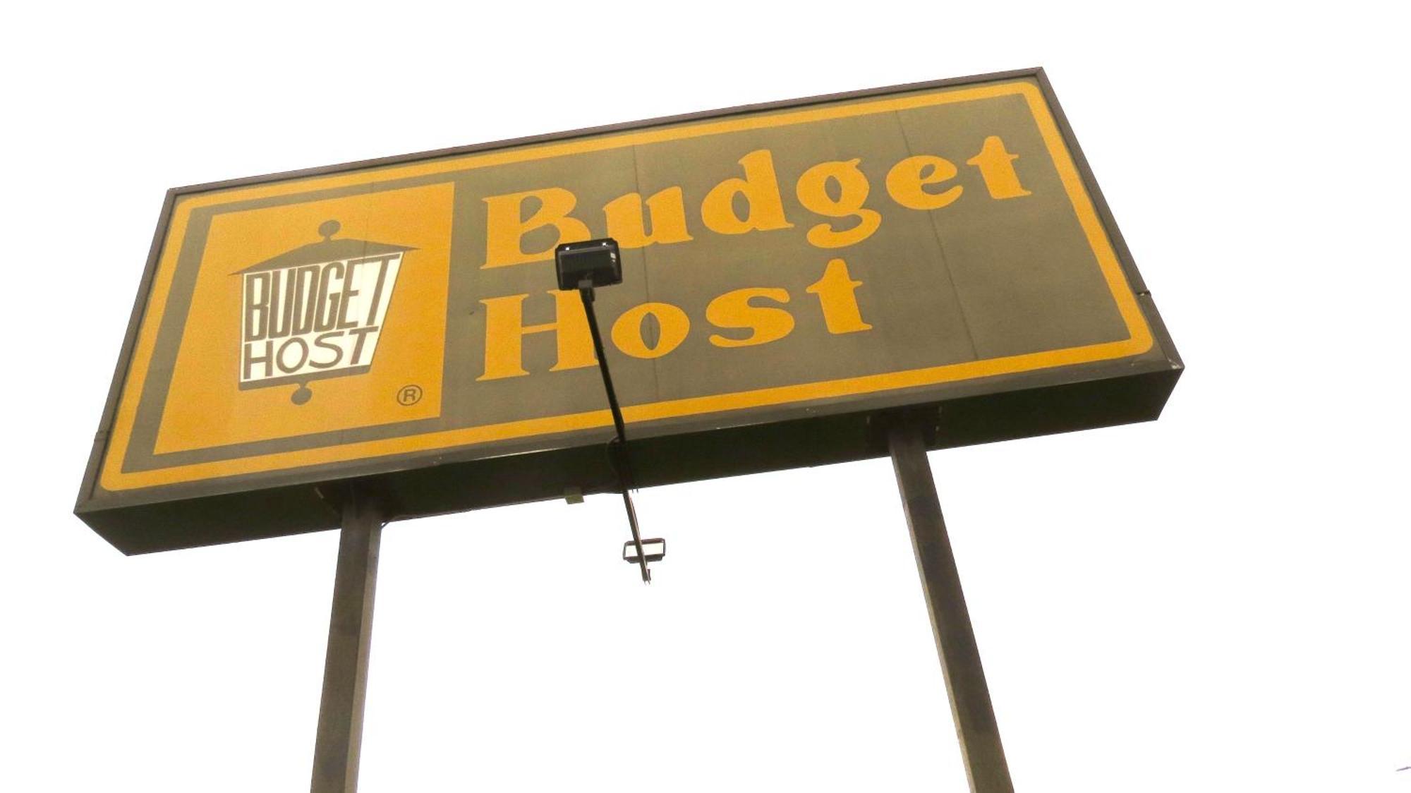 Budget Host Airport Inn ウォータービル エクステリア 写真