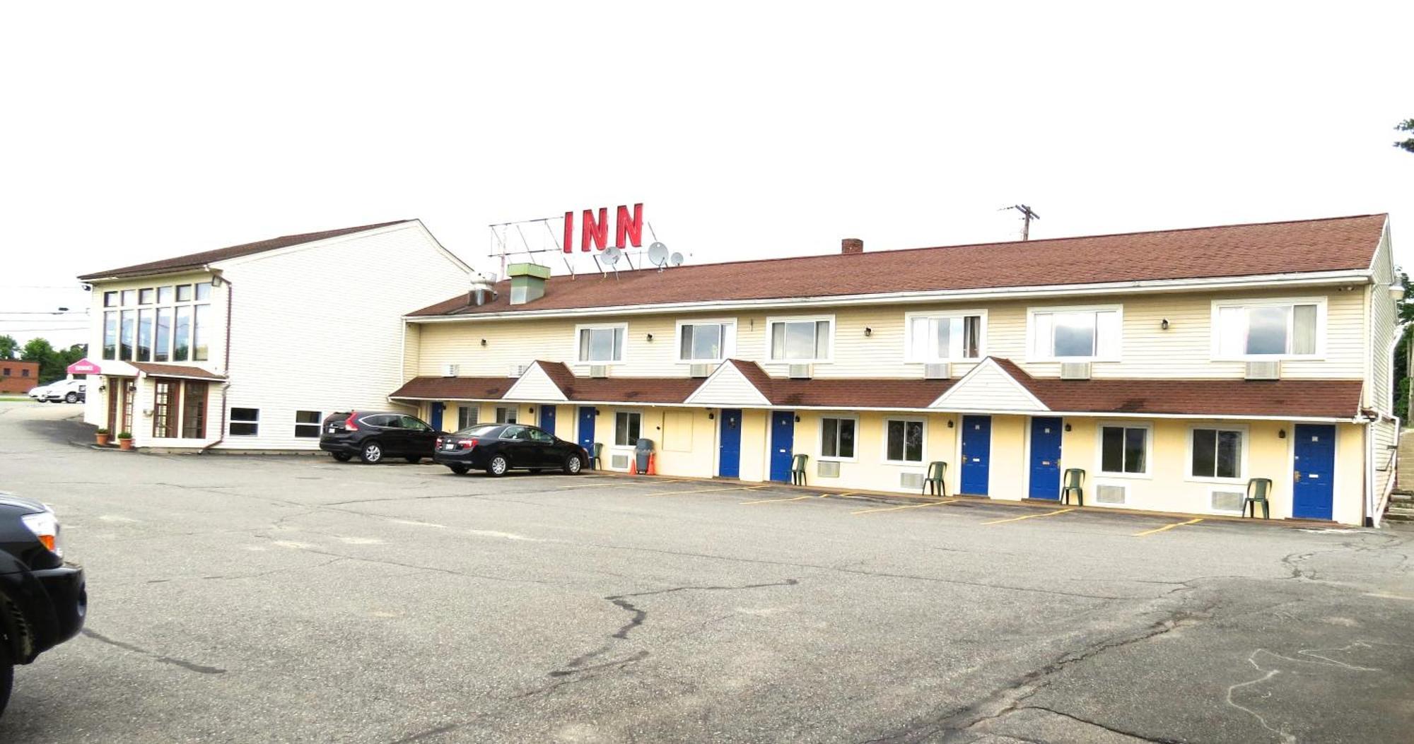 Budget Host Airport Inn ウォータービル エクステリア 写真